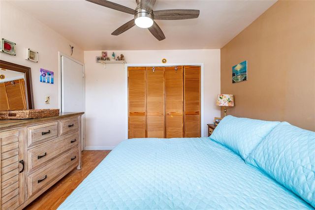 810 Lake Shore Drive 25, West Palm Beach, FL 33403