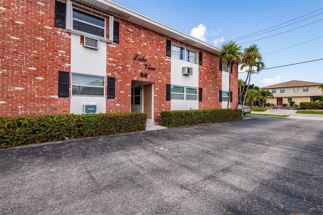 810 Lake Shore Drive 25, West Palm Beach, FL 33403