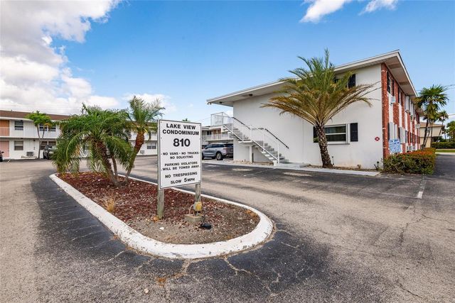 810 Lake Shore Drive 25, West Palm Beach, FL 33403