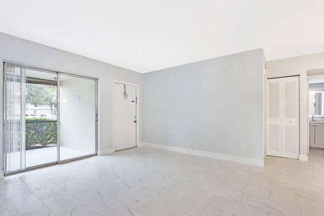 6313 CHASEWOOD Drive B, Jupiter, FL 33458