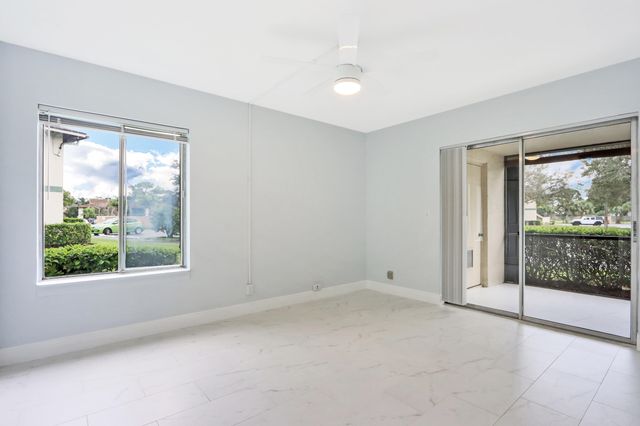 6313 CHASEWOOD Drive B, Jupiter, FL 33458