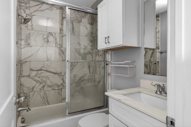 410 Fulton Street 102, Denton, TX 76201