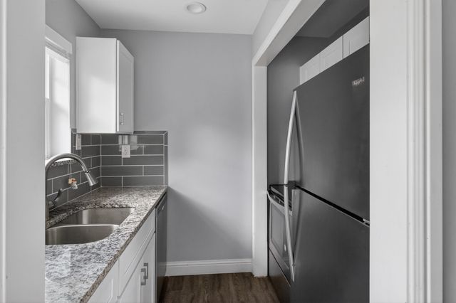 410 Fulton Street 102, Denton, TX 76201