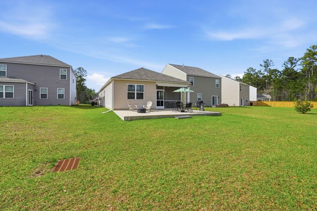 665 Silver Spruce Street, Summerville, SC 29486