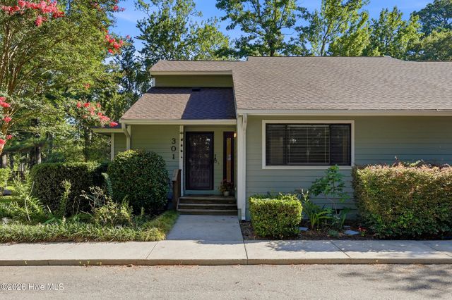 301 Crooked Creek Road, Wilmington, NC 28409