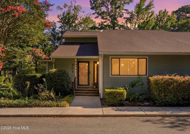 301 Crooked Creek Road, Wilmington, NC 28409