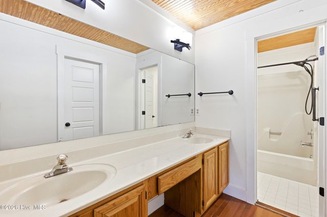 301 Crooked Creek Road, Wilmington, NC 28409