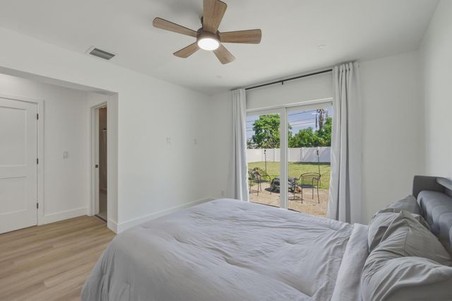 461 SW 1st Street 461, Boca Raton, FL 33432