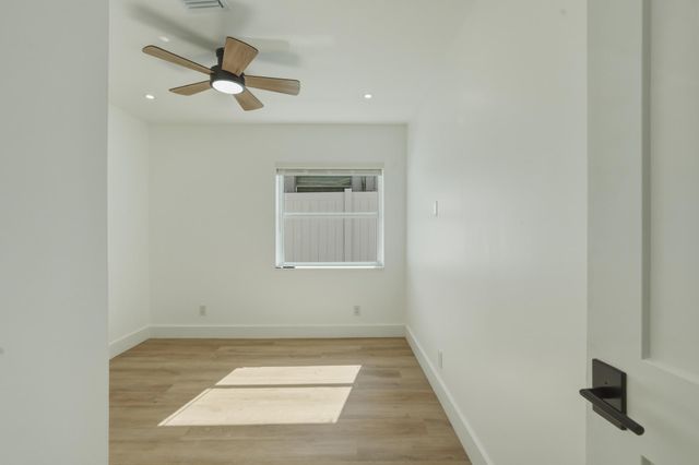 461 SW 1st Street 461, Boca Raton, FL 33432