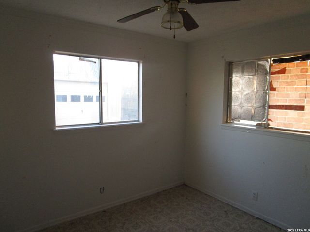 4614 Cambray, San Antonio, TX 78229