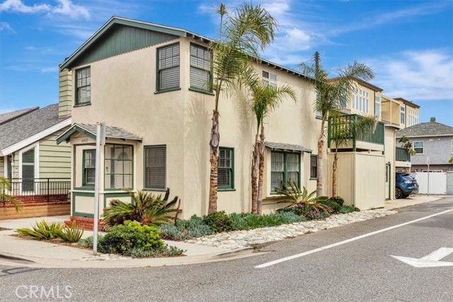16432 25th Street, Sunset Beach, CA 90742