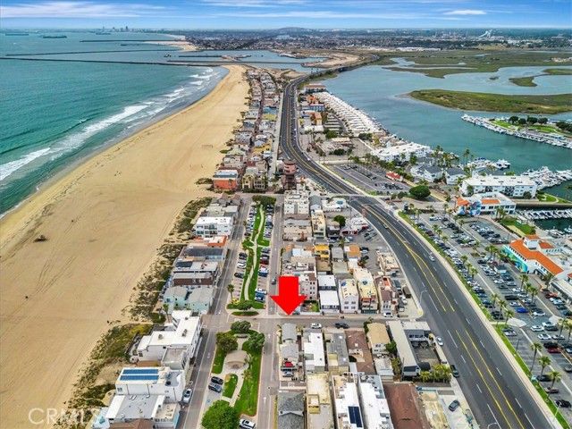 16432 25th Street, Sunset Beach, CA 90742