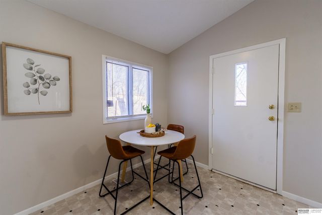 4266 Maple Street, Omaha, NE 68111