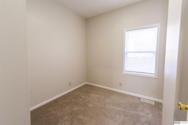 4266 Maple Street, Omaha, NE 68111