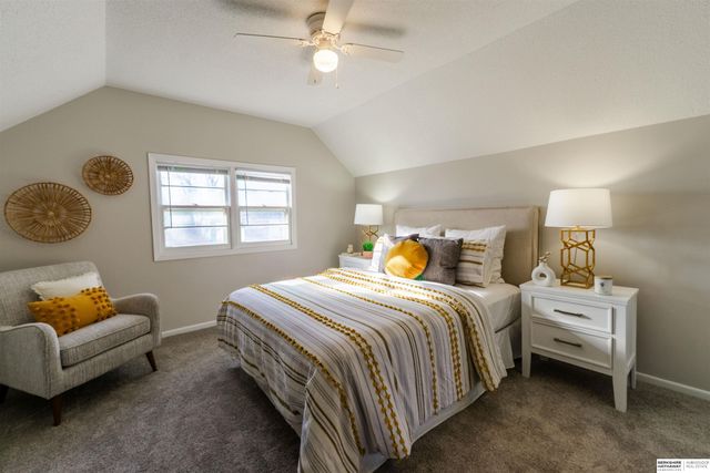 4266 Maple Street, Omaha, NE 68111