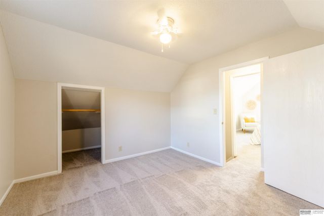 4266 Maple Street, Omaha, NE 68111