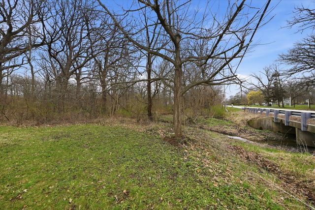 5525 Heatherbrook Trail W, Monee, IL 60449