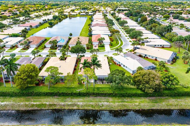 10644 Royal Caribbean Circle, Boynton Beach, FL 33437
