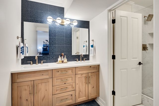 109 N Main St Apt 1610, Memphis, TN 38103