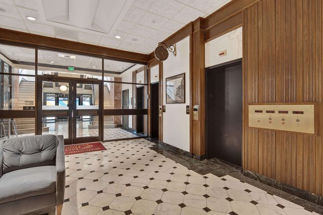 109 N Main St Apt 1610, Memphis, TN 38103