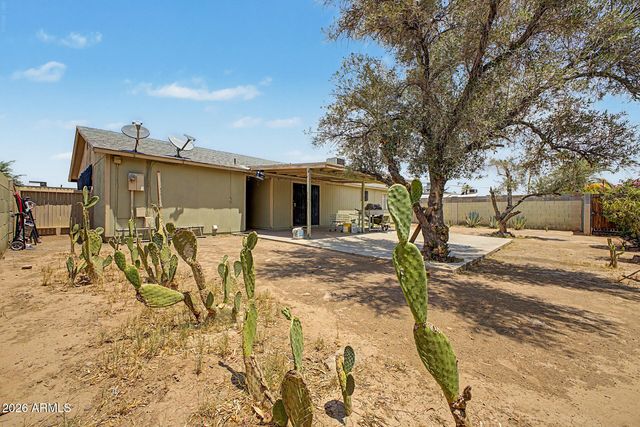 5829 W CORONADO Road, Phoenix, AZ 85035