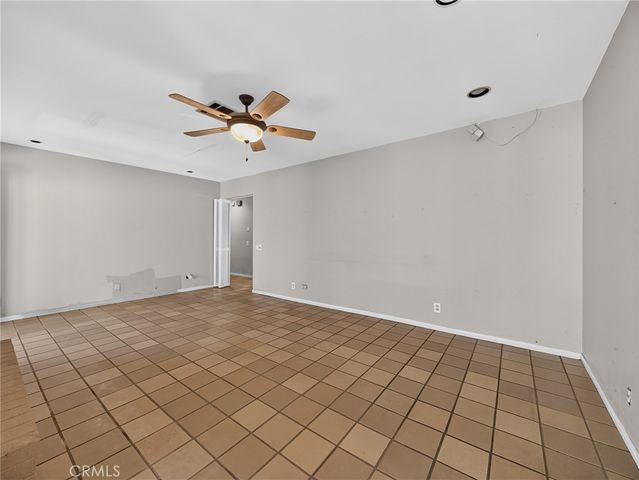 1524 Dwight, Redlands, CA 92373