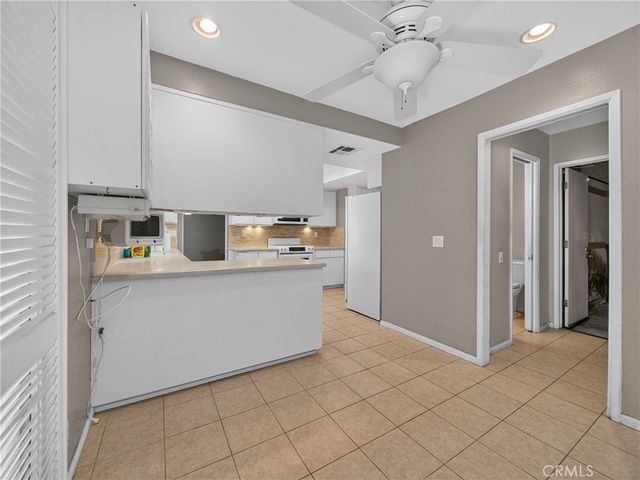 1524 Dwight, Redlands, CA 92373