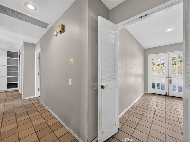1524 Dwight, Redlands, CA 92373