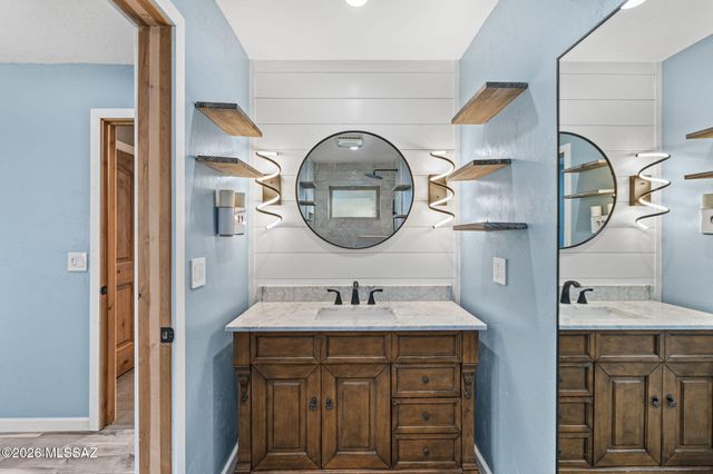 9981 N Calle Solano, Tucson, AZ 85737