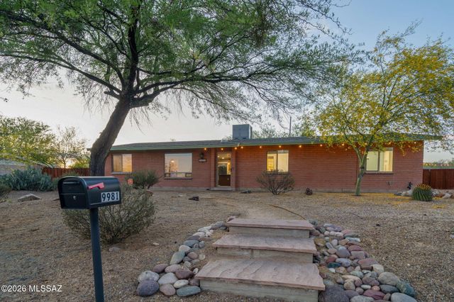 9981 N Calle Solano, Tucson, AZ 85737