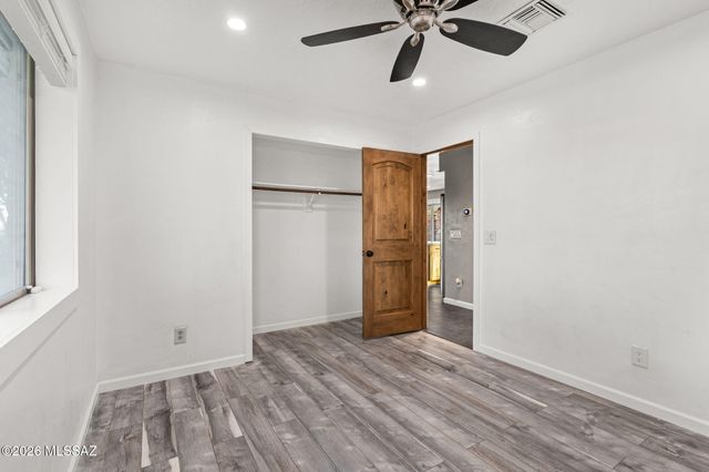 9981 N Calle Solano, Tucson, AZ 85737