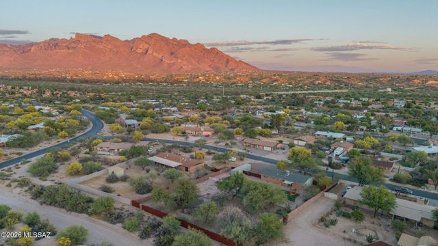 9981 N Calle Solano, Tucson, AZ 85737