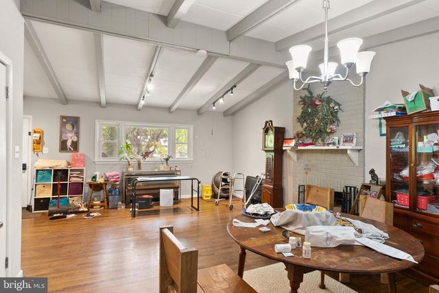 3204 AYERS DR, Alexandria, VA 22309