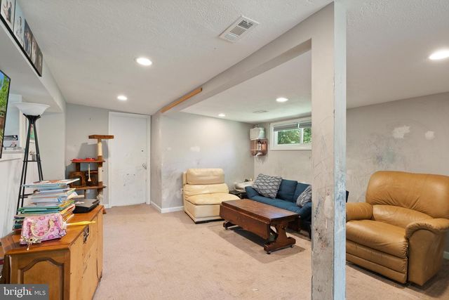 3204 AYERS DR, Alexandria, VA 22309