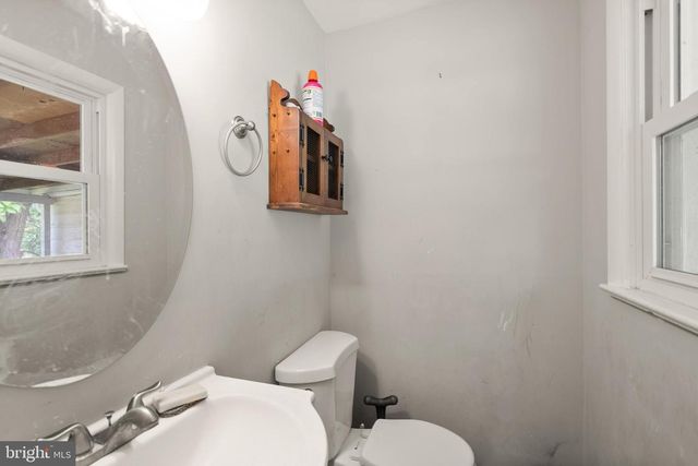 3204 AYERS DR, Alexandria, VA 22309