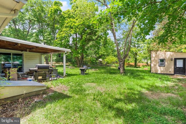 3204 AYERS DR, Alexandria, VA 22309