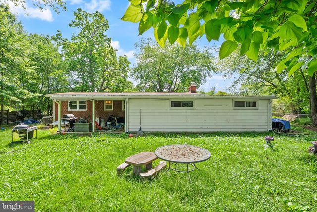 3204 AYERS DR, Alexandria, VA 22309