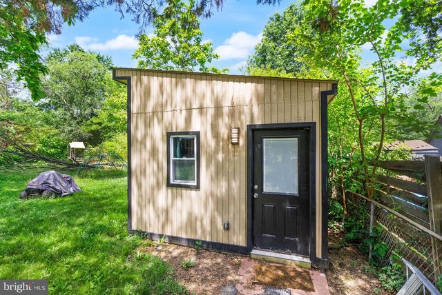 3204 AYERS DR, Alexandria, VA 22309