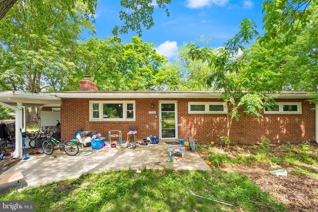 3204 AYERS DR, Alexandria, VA 22309