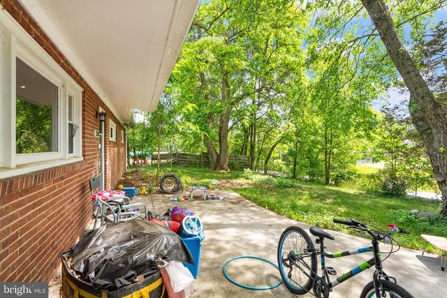 3204 AYERS DR, Alexandria, VA 22309