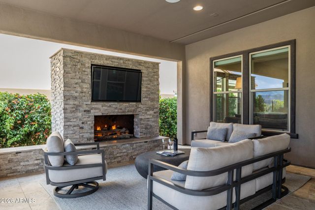 17964 E WOLF TREE Lane, Rio Verde, AZ 85263