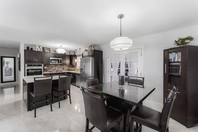 517 Ibis Drive, Delray Beach, FL 33444