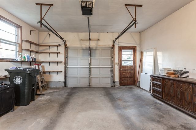 34 Columbia Rd, Swansea, MA 02777