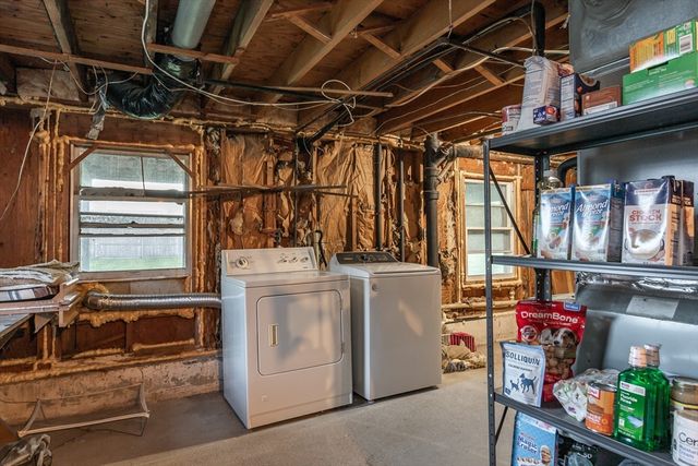 34 Columbia Rd, Swansea, MA 02777