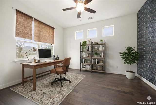 1098 Cherrystone LOOP, Buda, TX 78610