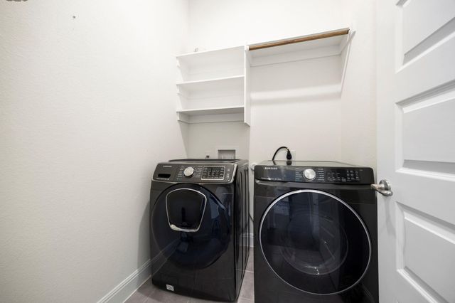 1098 Cherrystone LOOP, Buda, TX 78610