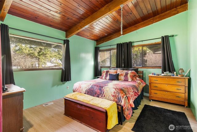 58161 State Route 20, Rockport, WA 98283