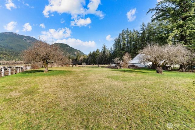 58161 State Route 20, Rockport, WA 98283