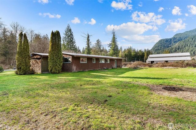 58161 State Route 20, Rockport, WA 98283