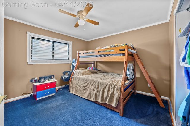 21301 Violet Street, St. Clair Shores, MI 48082